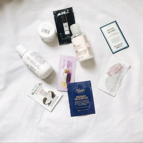 Kiehls toner and body shop Dacia cleanser bundle - Picture 1 of 4